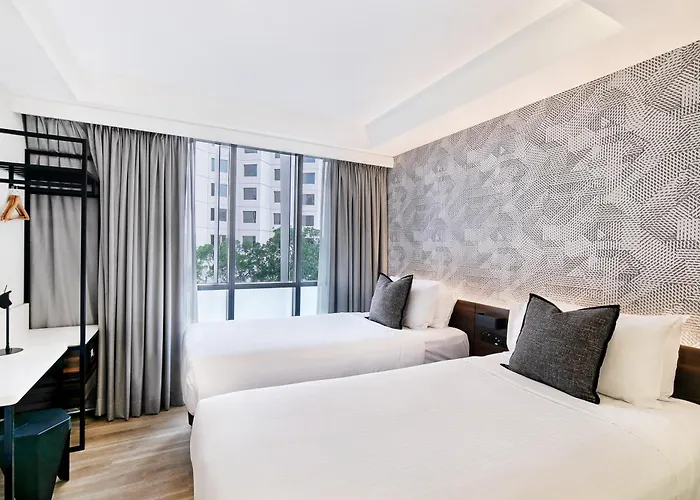 Petite Twin Room